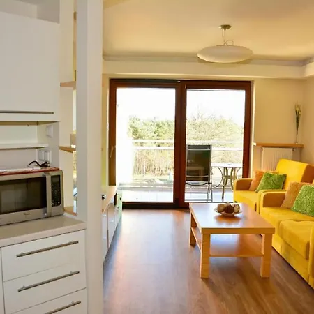 Family Homes - Maloves Lejlighed