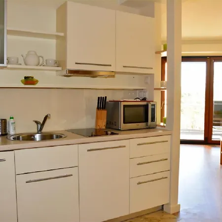 Family Homes - Maloves