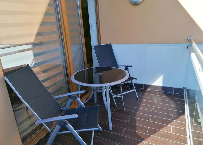 Family Homes - Maloves 아파트