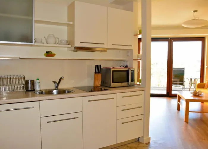 Family Homes - Maloves