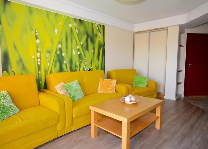 Family Homes - Maloves