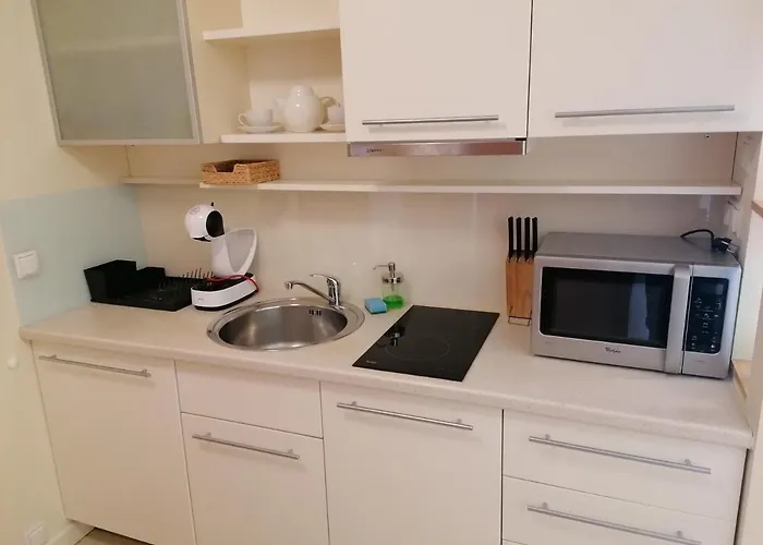 Family Homes - Maloves Lägenhet